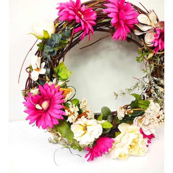 Everyday Spring Summer Artificial Front Door Grapevine Wreath 15" Chiffon, Daisy - Picture 4 of 9